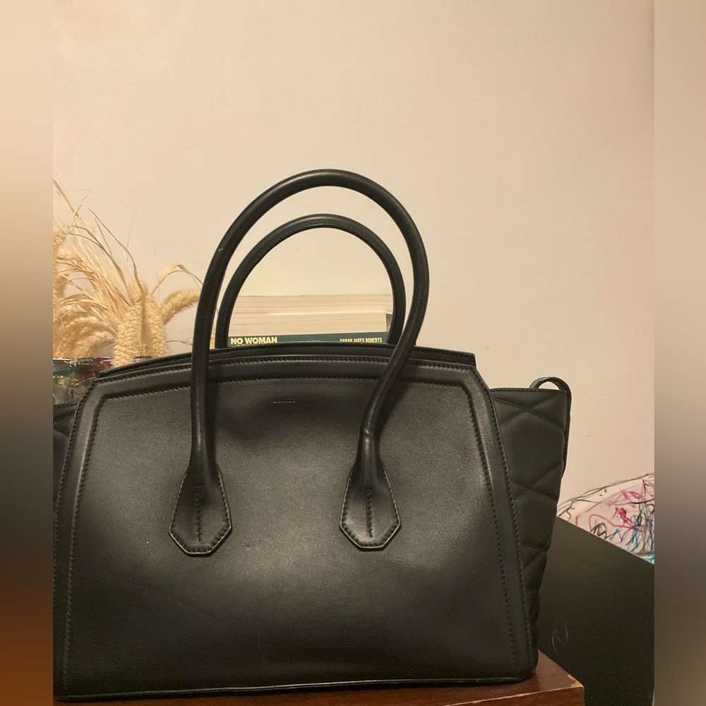 100% leather bag made in Italy
